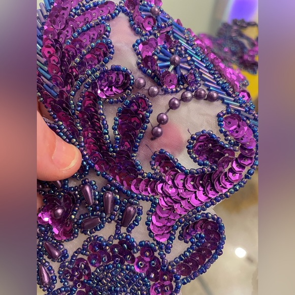 Set of sequined and beaded appliqués. Purple and blue flower design - Picture 4 of 5